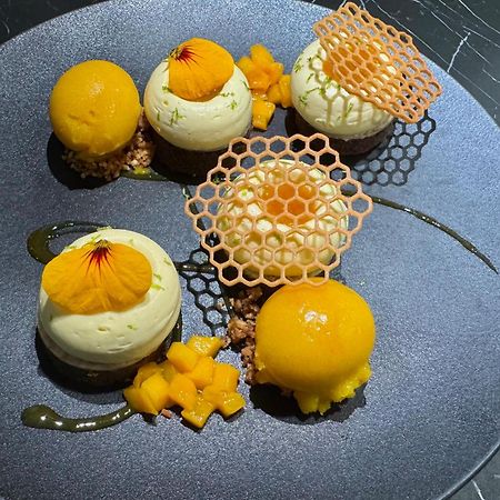 Le Clos Du Pontic Logis Et Cit'Hotel Landerneau Eksteriør billede