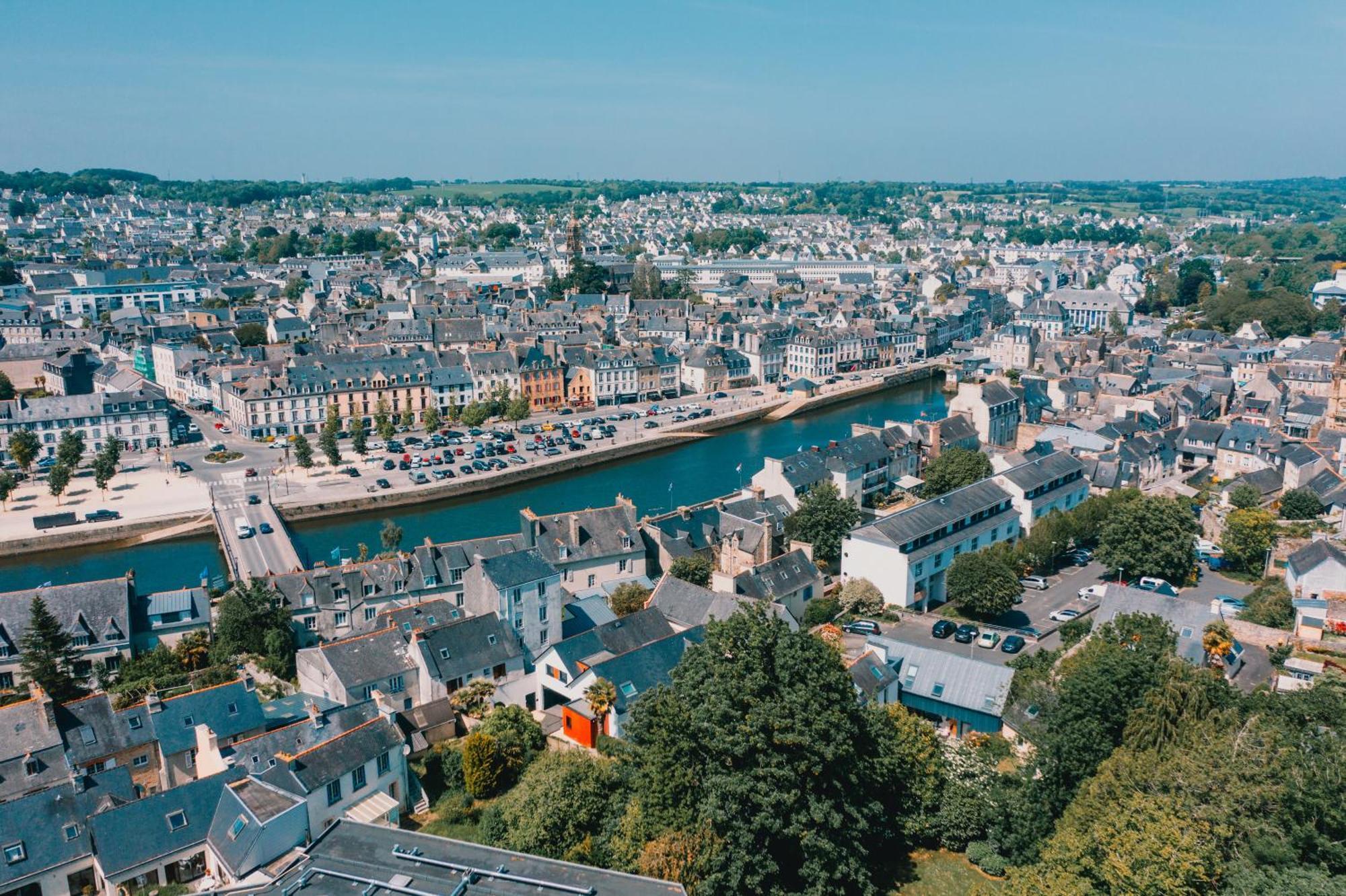 Le Clos Du Pontic Logis Et Cit'Hotel Landerneau Eksteriør billede