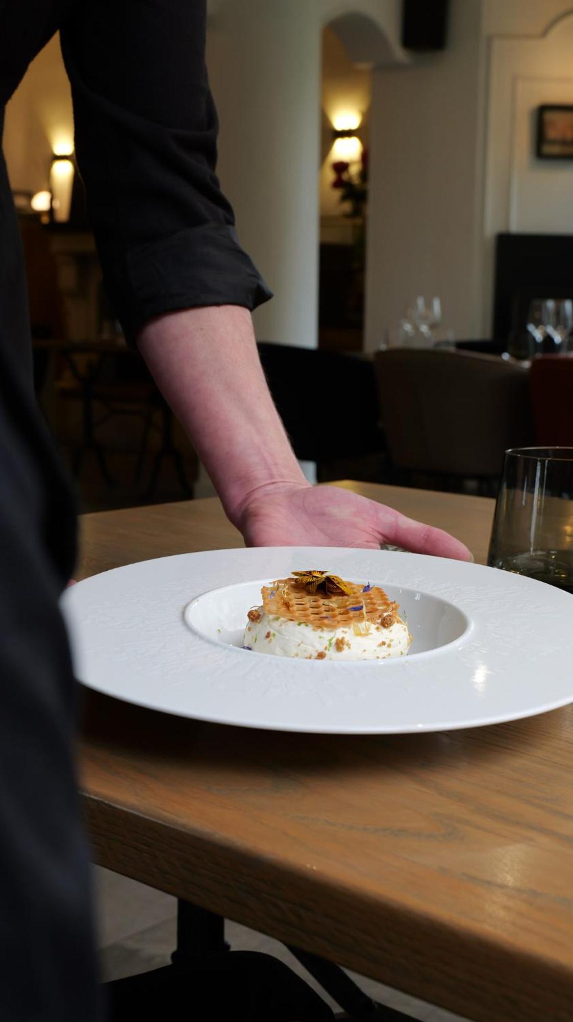 Le Clos Du Pontic Logis Et Cit'Hotel Landerneau Eksteriør billede